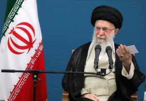 رهبر انقلاب اسلامی، آیت الله خامنه ای